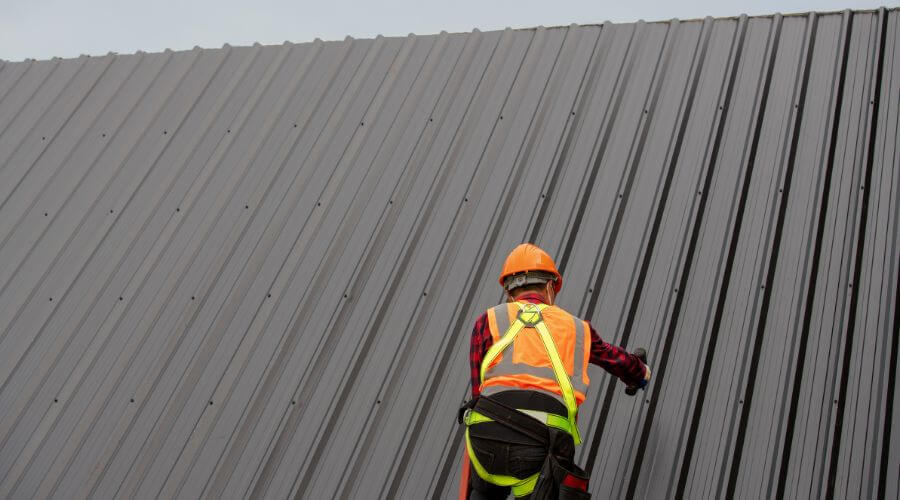 Professional Flat Roofing Installation in Loraine, IL